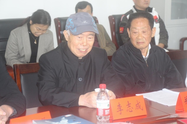 市档案馆举行“李书文八极拳”三代传人珍贵档案捐赠仪式