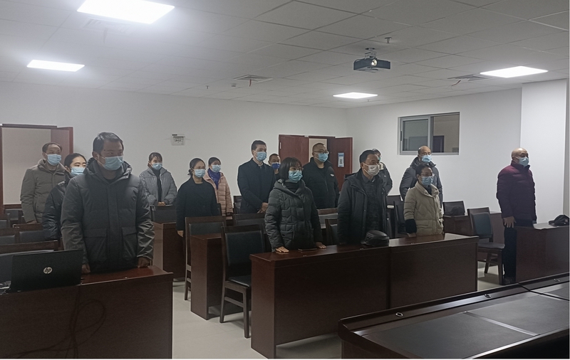 市档案馆集体收看“江泽民同志追悼大会”现场直播