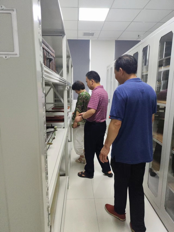 市档案馆深入开展档案安全专项检查