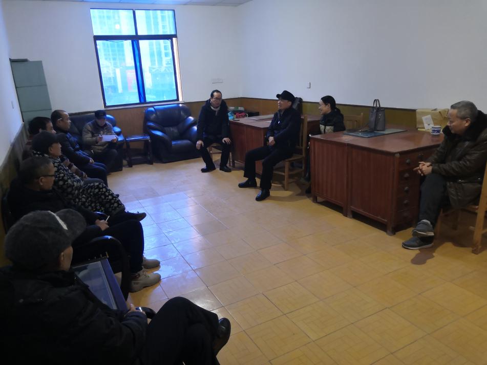 市档案馆“春风”暖了企业困难职工的心